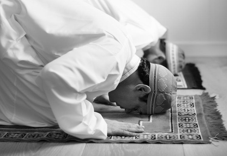 comment faire la prière (salat) Al-Isha